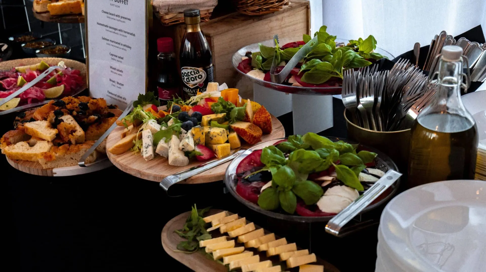 posiłki na wigilię firmową